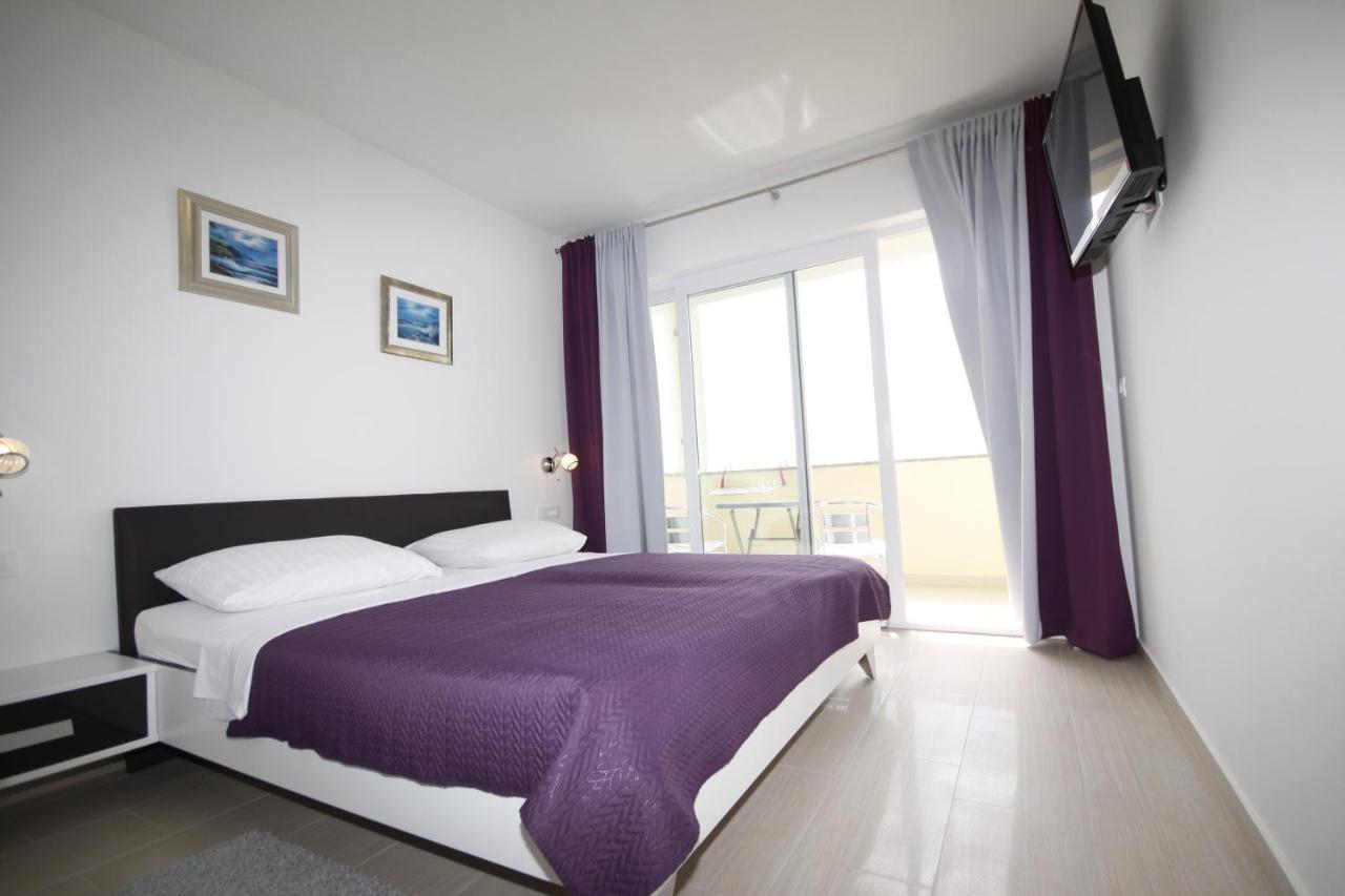 Pension Villa Rosa Rtina Exteriör bild